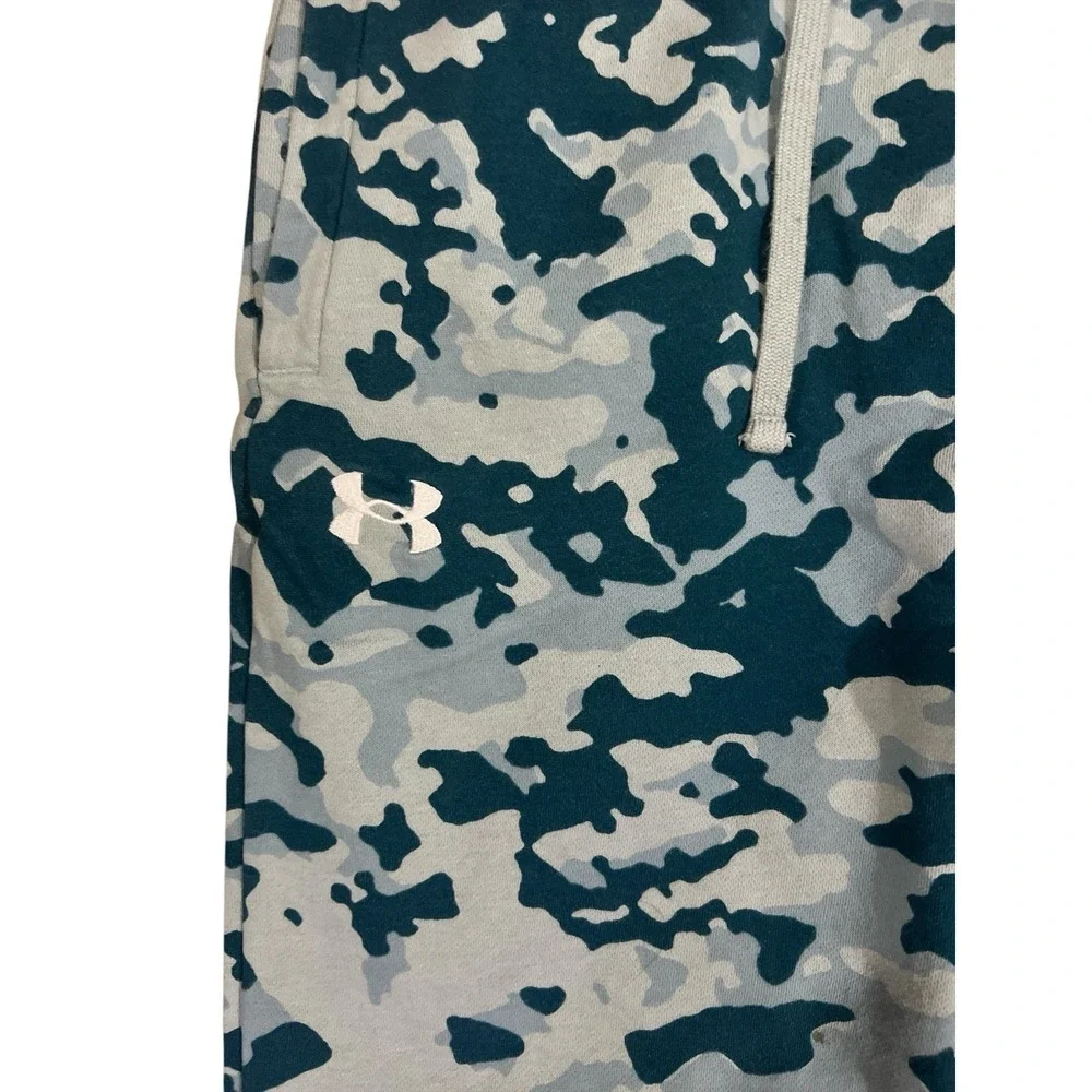 Under Armour Rival Fleece Blue Camo Joggers Pants 1382293-781 Mens LARGE